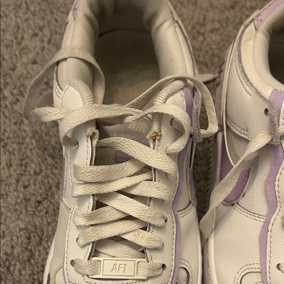 Nike Air Force 1 White with Purple Accents – Women’s Size 6.5 - Picture 7 of 13